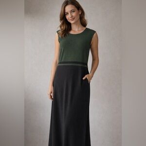 R&M Richard’s Green and Black Women's Skirt